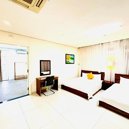 Palmier Hotel - Art House Da Nang Exterior photo